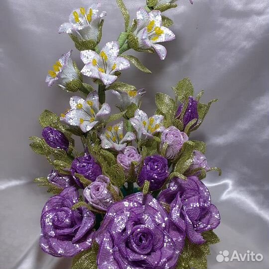Продаю цветы из бисера. Приятный подарок для любим