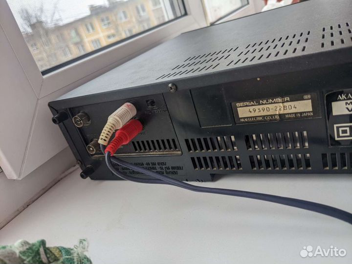 Видеомагнитофон akai