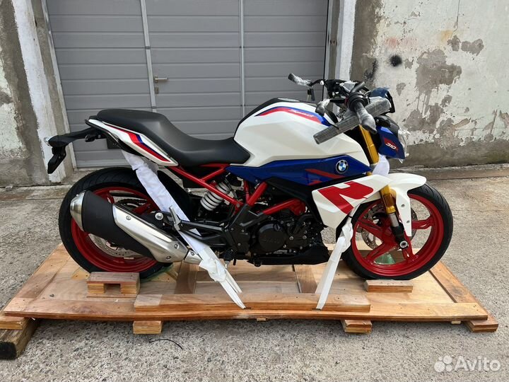 Bmw G310R, 2022