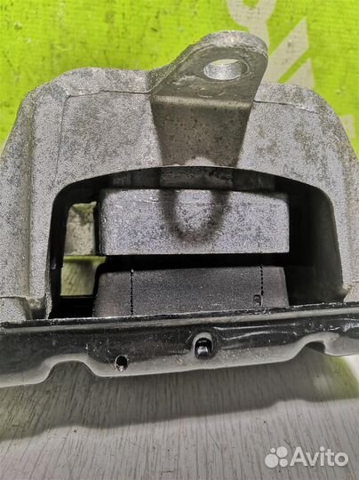 Опора кпп левая Шкода Октавия А4