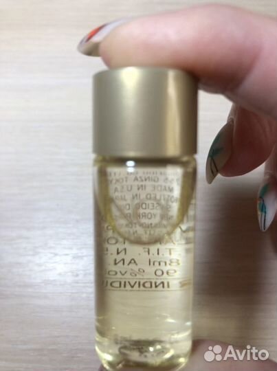 Снятые ароматы Shiseido Dignita и др