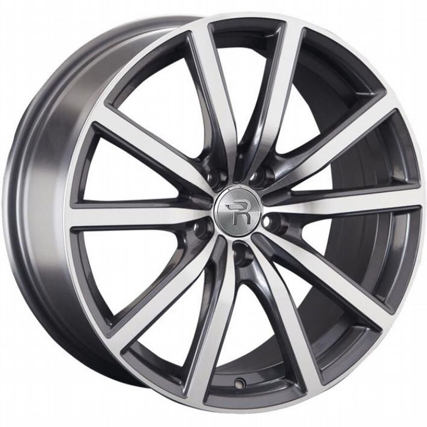 Литые диски Replay V33 8×R18 5×108