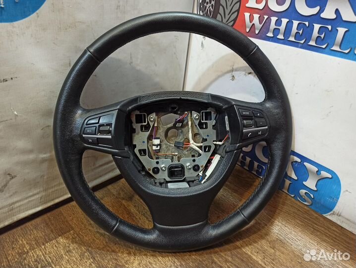 BMW 5 F10, 7 F01 F07 6 F13, руль стандарт