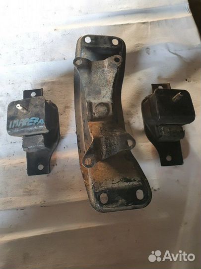 Подушка двигателя Subaru Forester,Impreza 1992-200