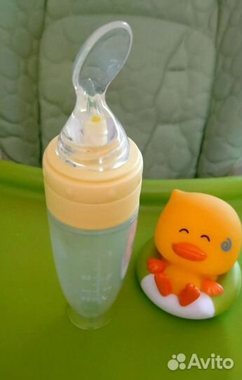 Силиконовая ложка с контейнером