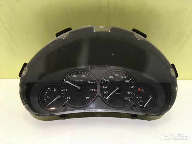 Панель приборов Пежо Партнер