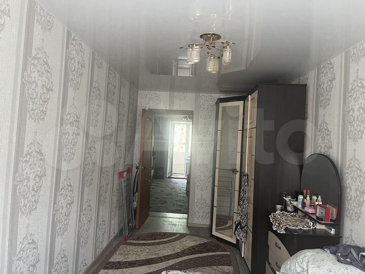 3-к. квартира, 58 м², 2/5 эт.