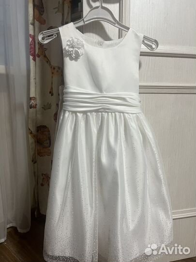 Нарядное платье 122