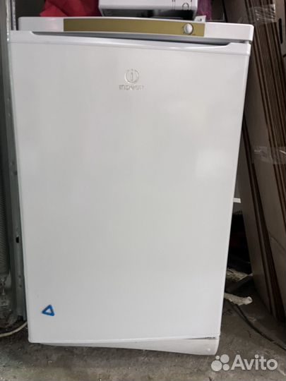 Морозильная камера indesit