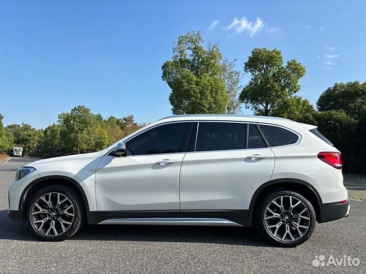 BMW X1 2.0 AT, 2022, 31 910 км