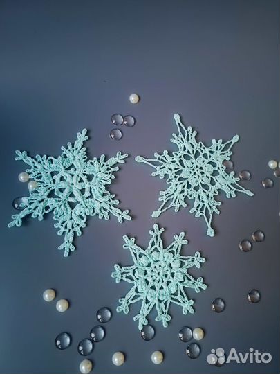 Снежинки ручная работа