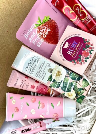 Бьюти боксы с косметикой. Подарок на день рождения