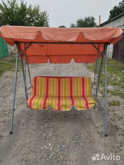 Садовые качели