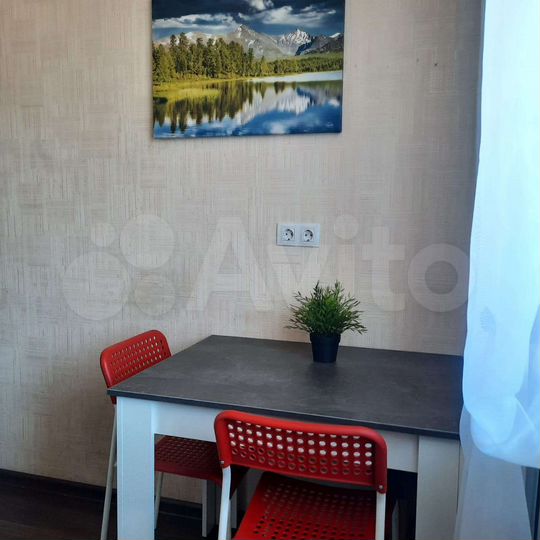 1-к. квартира, 30 м², 4/4 эт.