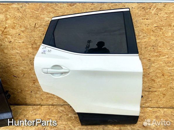 Nissan qashqai j11 задняя правая дверь