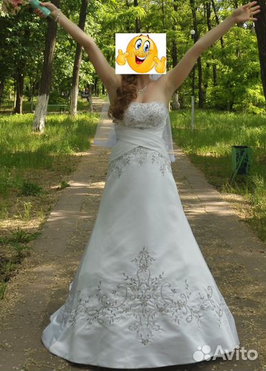 Свадебное платье