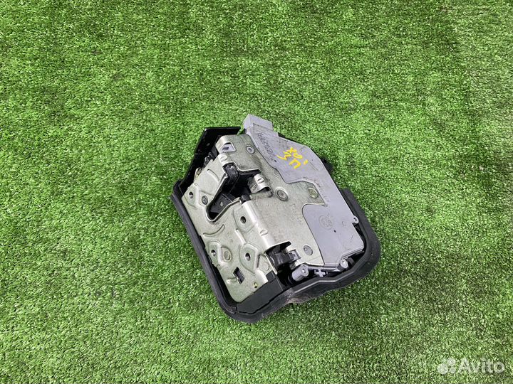 Замок задней правой двери bmw x5 e53