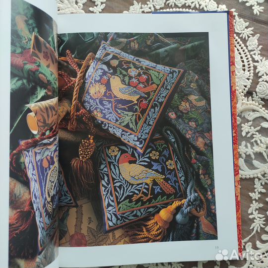 Книга по вышивке