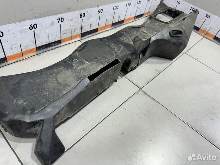 Водосток лобового стекла (жабо) Mercedes W210 E