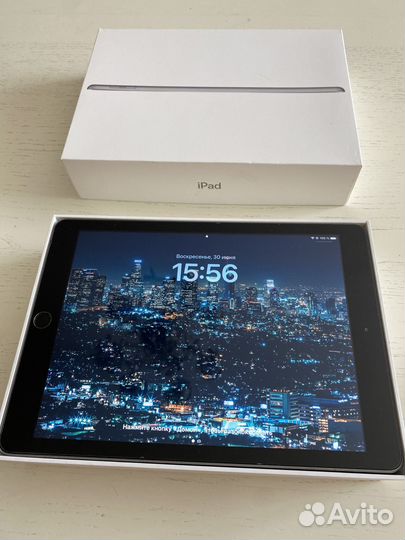 iPad 5 поколения wifi 128gb space gray