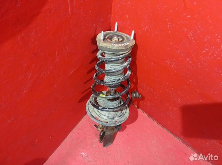 Тойота Камри XV30 cтойка задняя левая в сборе