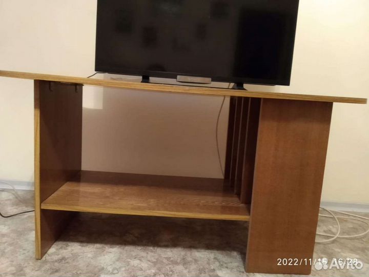 Журнальный стол