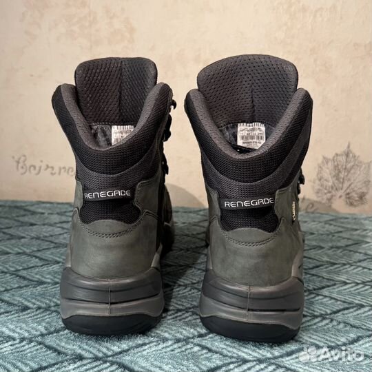 Трекинговые ботинки Lowa Gore-Tex