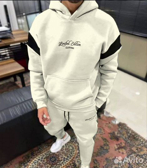 Спортивный костюм на флисе