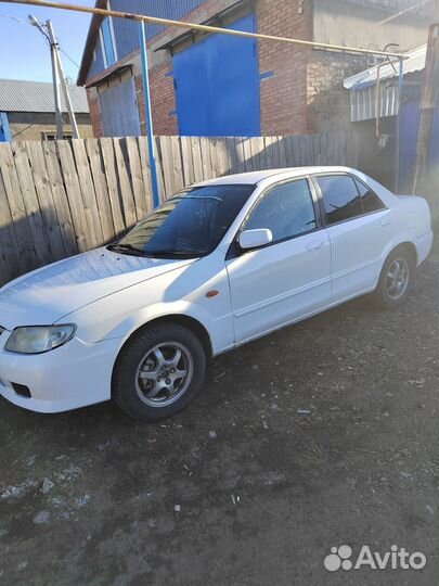 Mazda Familia 1.5 AT, 2000, 200 000 км