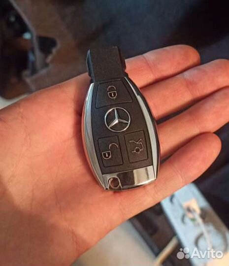 Ключ рыбка Мерседес в Нальчике