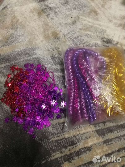 Новогодние игрушки