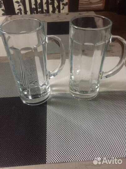 Хрустальная ваза, пивные кружки, рюмки