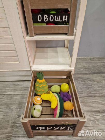 Детская игровая кухня деревянная