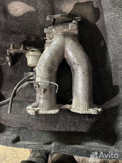 Коллектор впускной