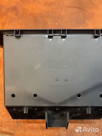 Рамка 1 Дин VAG