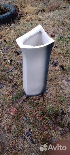 Раковиной с ножкой