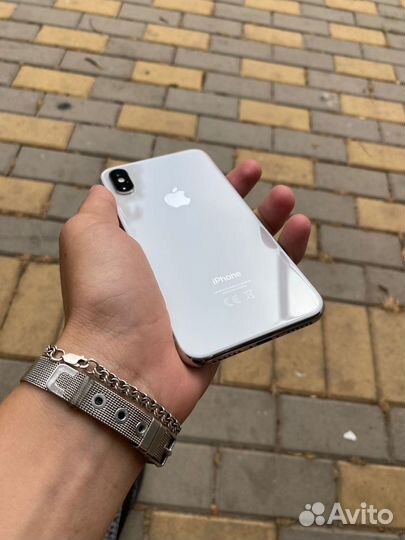 iPhone X, 256 ГБ