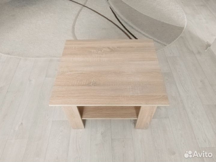 Журнальный столик