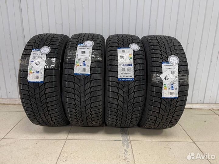 Triangle PL01 235/55 R19 105R