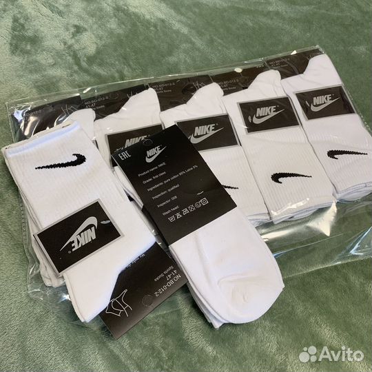 Носки nike высокие белые