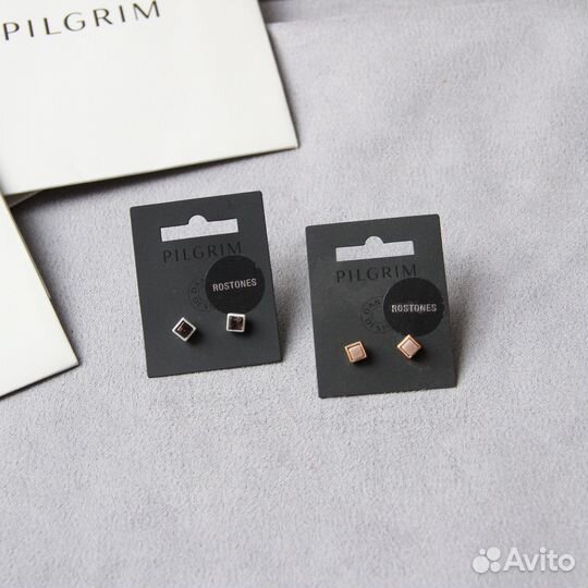 Км Оригинальные серьги гвоздики Pilgrim