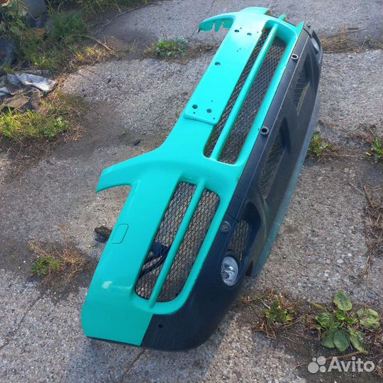 Передний бампер Фольксваген Таурег