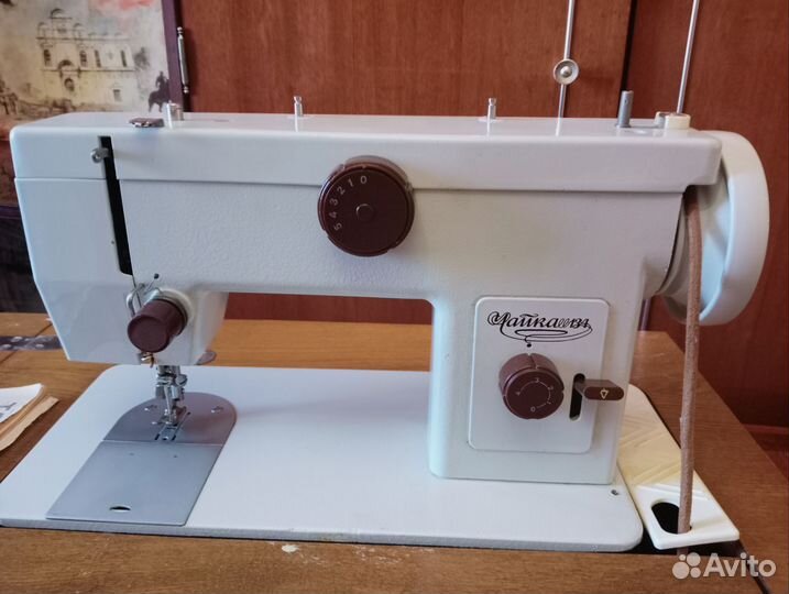 Швейная машина Чайка 134