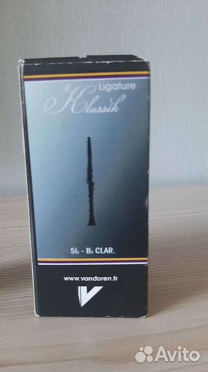 Лигатура для кларнета Vandoren новая