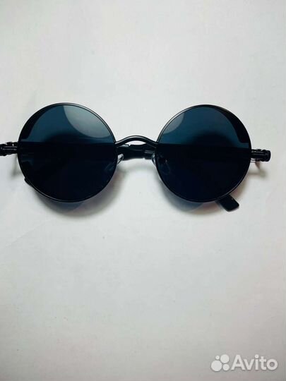 Очки солнцезащитные