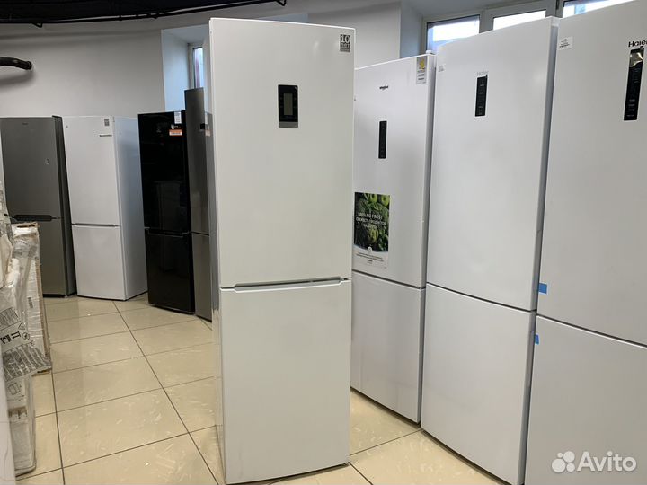 Холодильник bosch новый