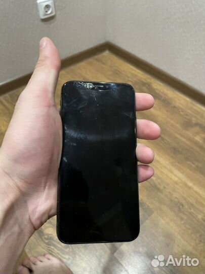 Телефон iPhone x
