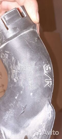 Патрубок воздуш. фильтра Toyota Corolla E150/2006