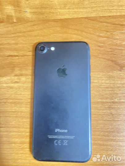 iPhone 7, 32 ГБ