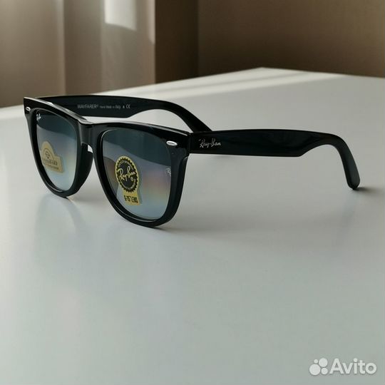 Солнцезащитные очки Ray Ban wayfarer
